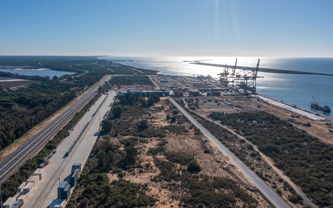 El Puerto de Huelva iniciará pronto las obras para ampliar la terminal ferroviaria del Muelle Sur, con una inversión que supera los 7,7 millones de euros