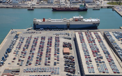 El tráfico exterior de contenedores del Port de Barcelona crece un 22% durante los dos primeros meses del año
